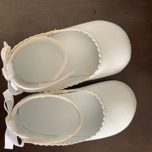 White Dress Shoes with Bow for Baby Girls
